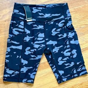 NWT Monrow Black & Gray Camo High-Rise Shorts, Size S